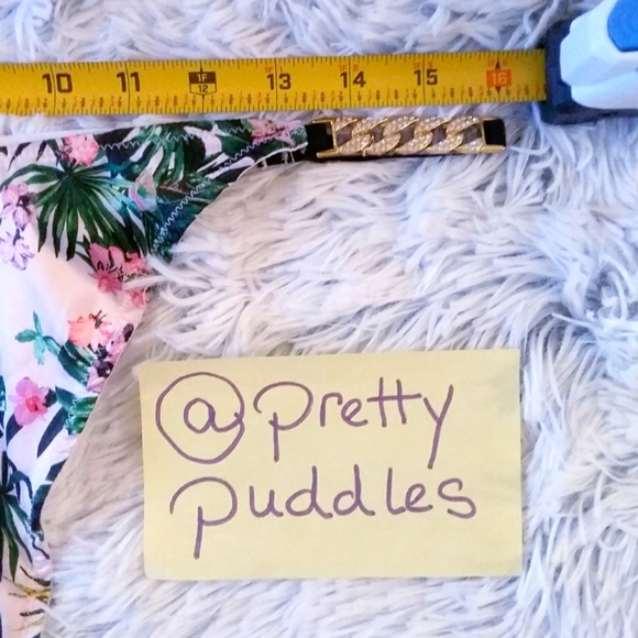 π VS πΊ Very Sexy Chain Strap Satin Thong Panty πΊ - Picture 11 of 16